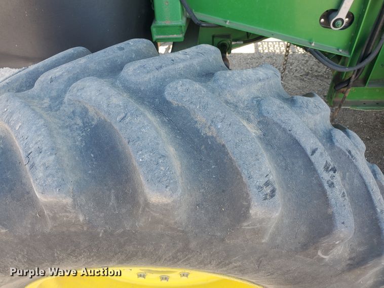 image for item KK9325 2005 John Deere 9860 STS  combine