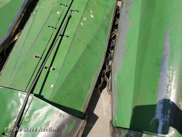 image for item KK9335 John Deere 653  all-crop head