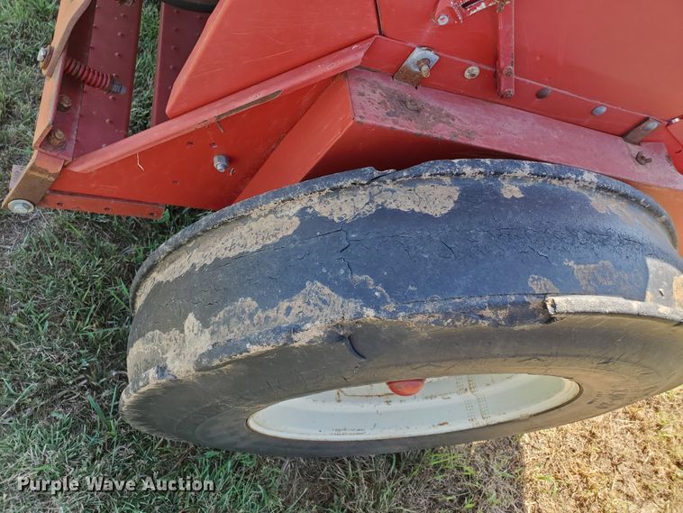 image for item KK9338 1980 International 5100  grain drill