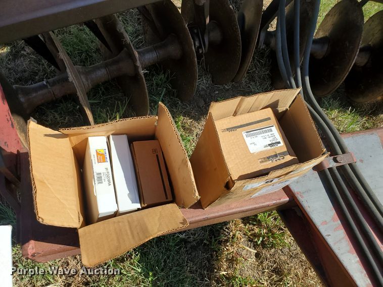 image for item KK9340 1986 International 496  tandem disk