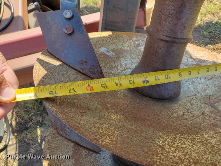 image for item KK9340 1986 International 496  tandem disk