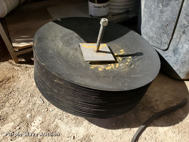 image for item KK9340 1986 International 496  tandem disk