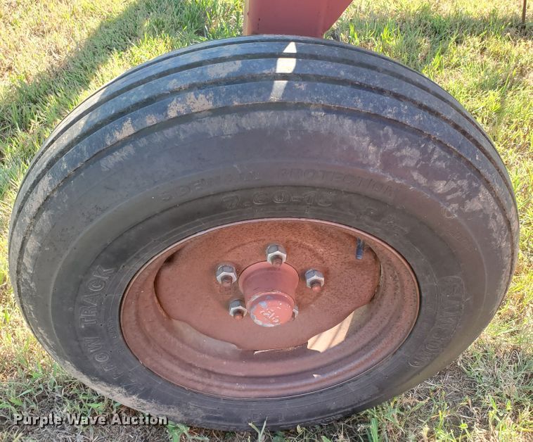 image for item KK9341 Rhino DF12  hay rake