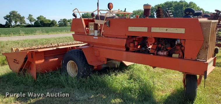 image for item KK9342 Case 1255  windrower