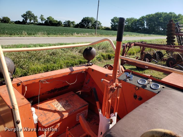 image for item KK9342 Case 1255  windrower