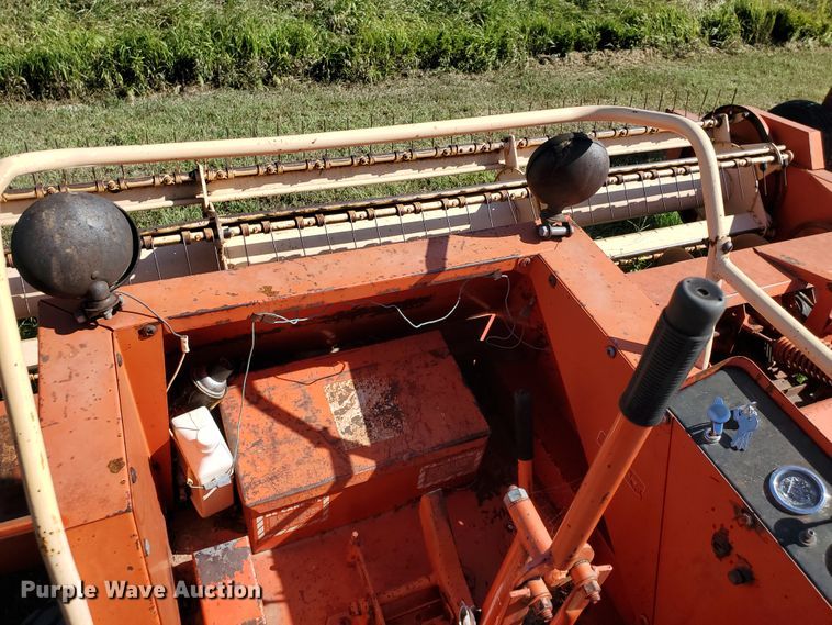 image for item KK9342 Case 1255  windrower