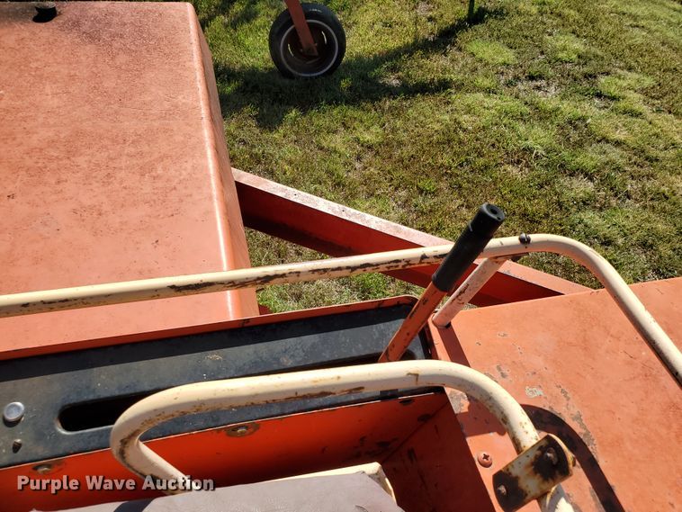 image for item KK9342 Case 1255  windrower