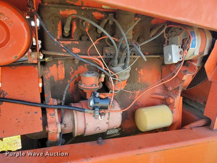 image for item KK9342 Case 1255  windrower