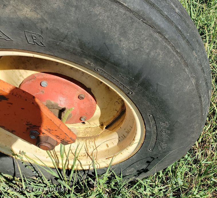 image for item KK9342 Case 1255  windrower