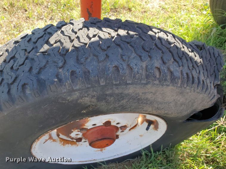 image for item KK9343 1975 Case  five bottom plow