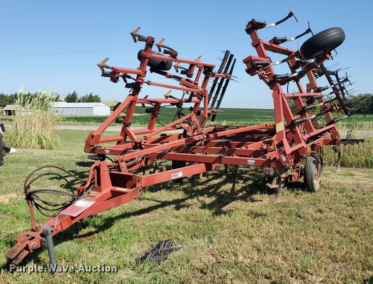 image for item KK9344 1995 Case IH 4800  field cultivator