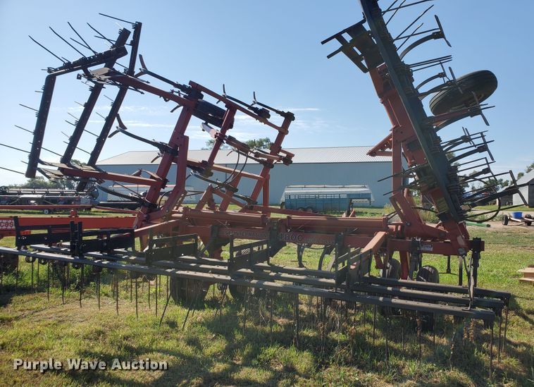 image for item KK9344 1995 Case IH 4800  field cultivator