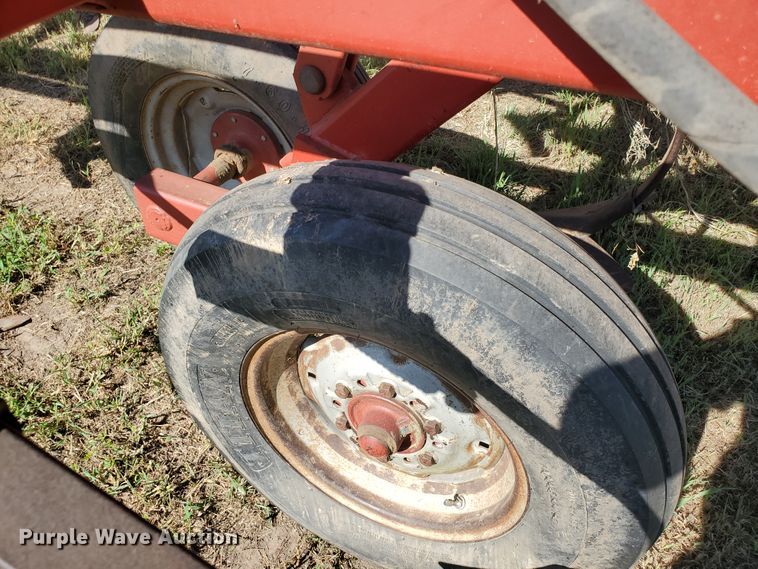 image for item KK9344 1995 Case IH 4800  field cultivator