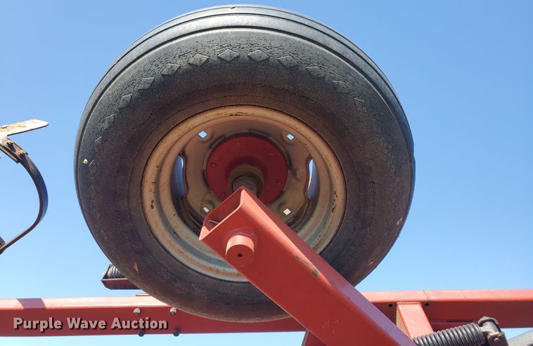 image for item KK9344 1995 Case IH 4800  field cultivator