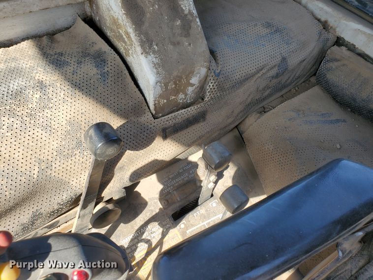 image for item KK9345 1977 Case 1370  tractor