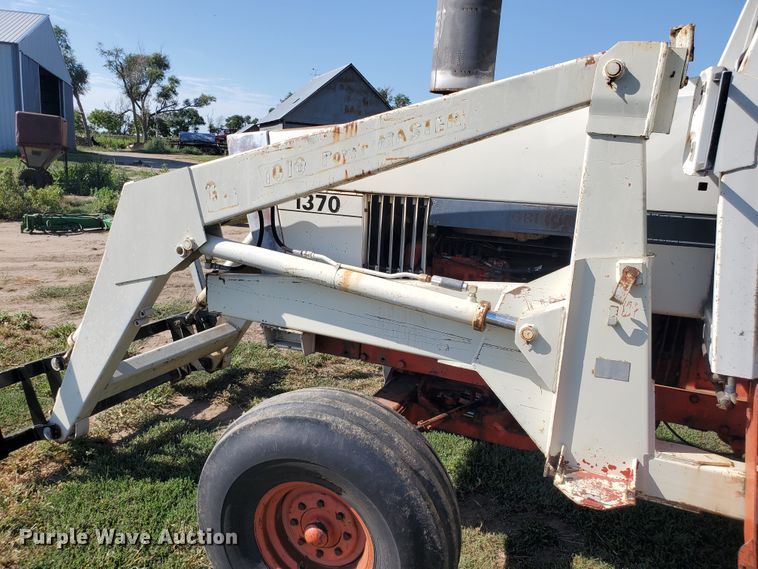 image for item KK9345 1977 Case 1370  tractor