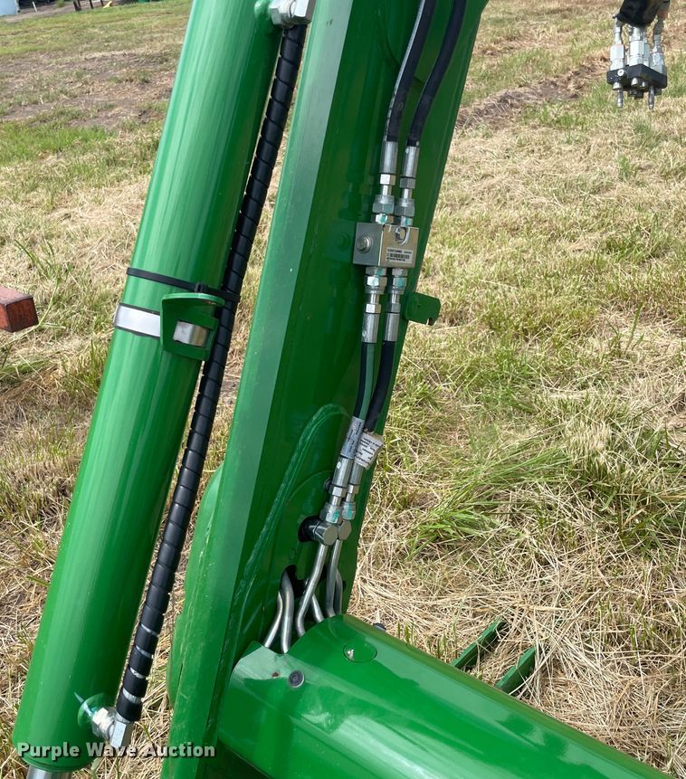 image for item KK9434 John Deere 660R  loader