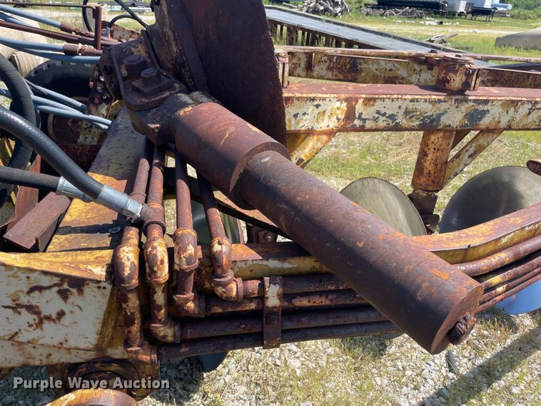 image for item KK9454 Four bottom disk plow