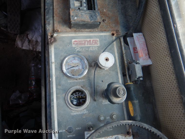 image for item KW9782 Tyler 4330  applicator