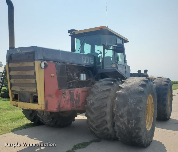 image for item KY9146 1985 Versatile 976  4WD tractor