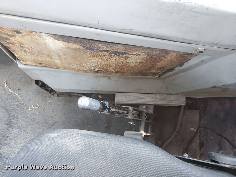 image for item KY9146 1985 Versatile 976  4WD tractor