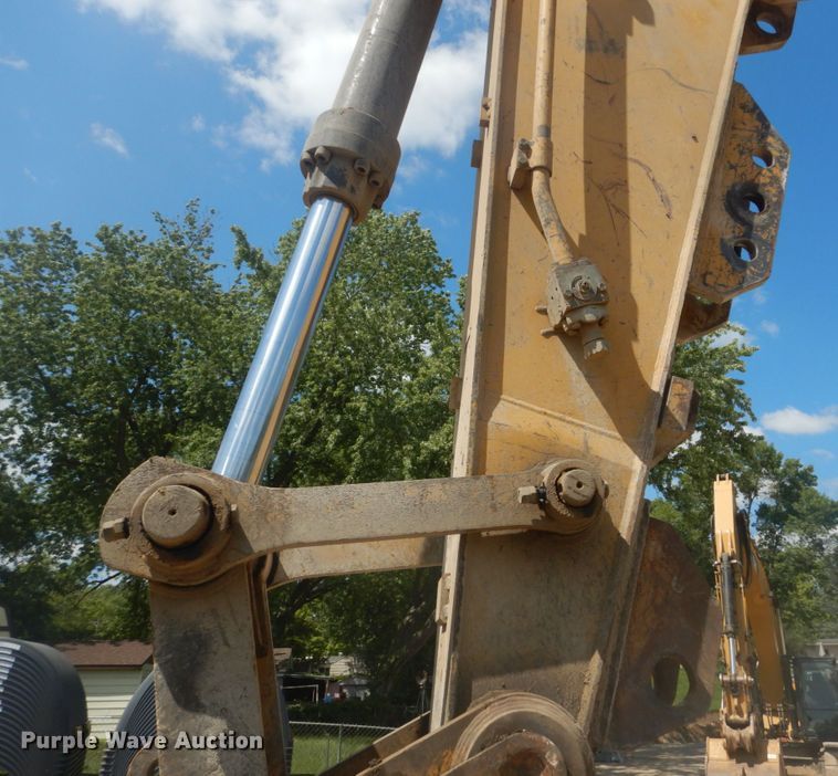 image for item DI1093 2008 Caterpillar 330DL  excavator