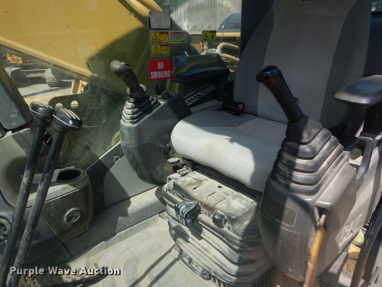 image for item DI1093 2008 Caterpillar 330DL  excavator