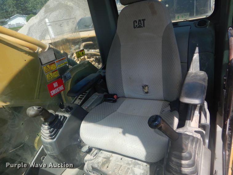 image for item DI1093 2008 Caterpillar 330DL  excavator