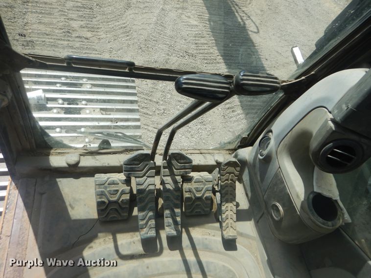 image for item DI1093 2008 Caterpillar 330DL  excavator