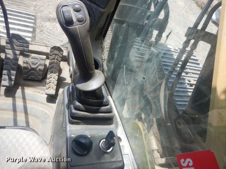 image for item DI1093 2008 Caterpillar 330DL  excavator