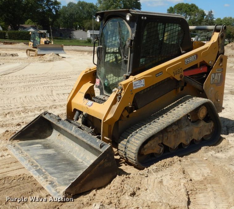 image for item DI1097 2019 Caterpillar 259D3 Plus  tracked skid steer loader