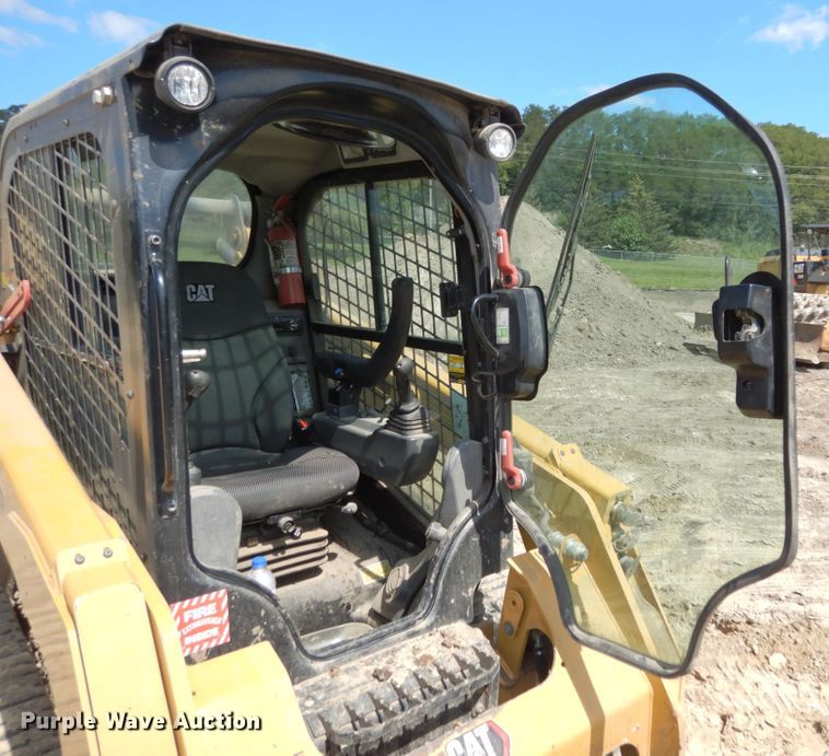 image for item DI1097 2019 Caterpillar 259D3 Plus  tracked skid steer loader