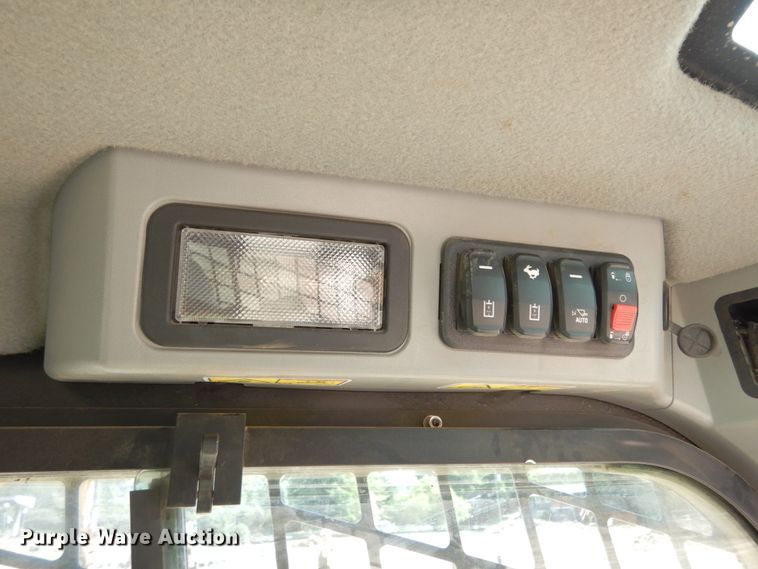 image for item DI1097 2019 Caterpillar 259D3 Plus  tracked skid steer loader