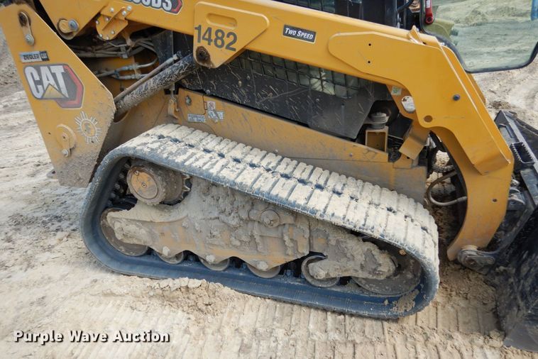 image for item DI1097 2019 Caterpillar 259D3 Plus  tracked skid steer loader