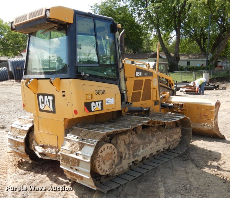 image for item DI1098 2012 Caterpillar D5K2 LGP  dozer