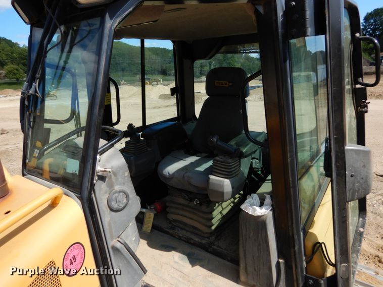 image for item DI1098 2012 Caterpillar D5K2 LGP  dozer