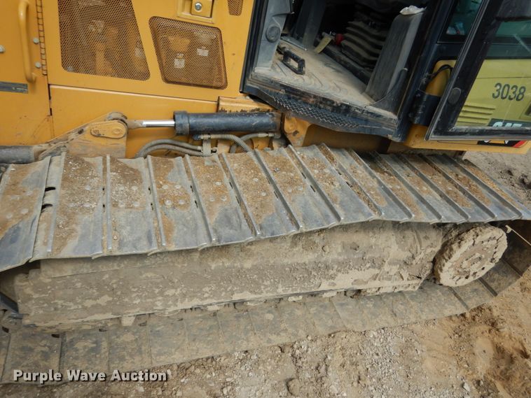 image for item DI1098 2012 Caterpillar D5K2 LGP  dozer