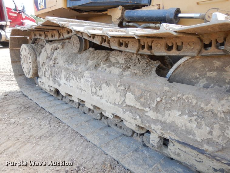 image for item DI1098 2012 Caterpillar D5K2 LGP  dozer