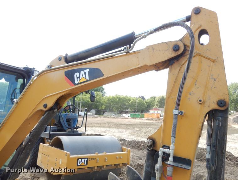 image for item DI1102 2017 Caterpillar 303.5 E2  mini excavator