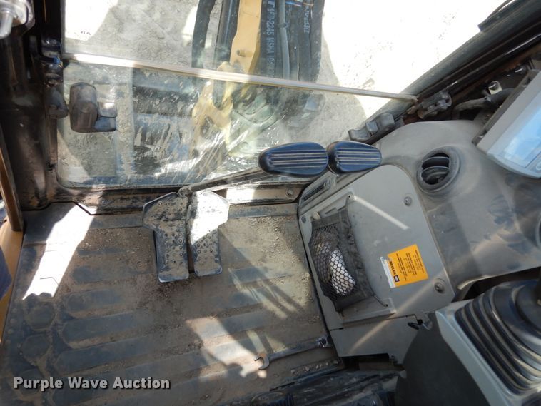 image for item DI1102 2017 Caterpillar 303.5 E2  mini excavator