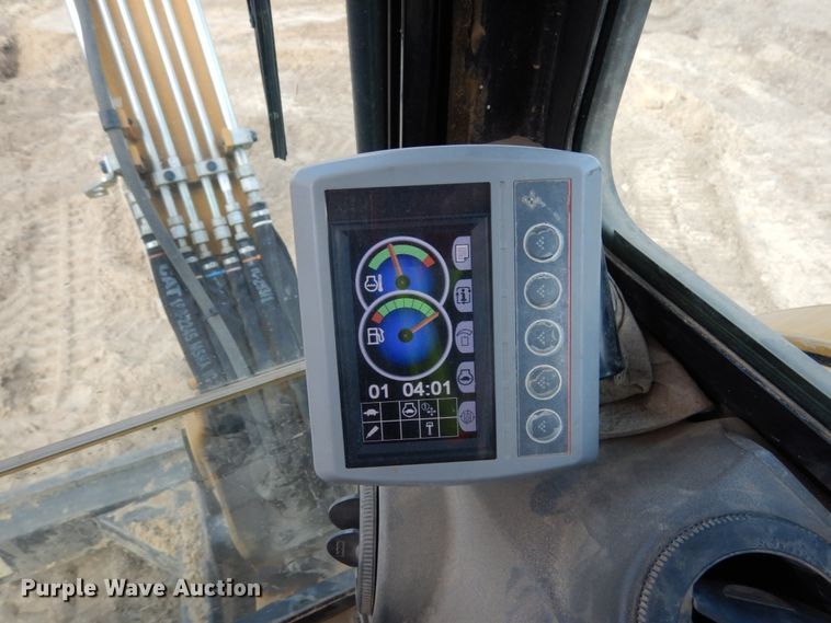 image for item DI1102 2017 Caterpillar 303.5 E2  mini excavator