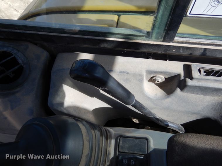 image for item DI1102 2017 Caterpillar 303.5 E2  mini excavator