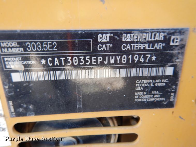 image for item DI1102 2017 Caterpillar 303.5 E2  mini excavator