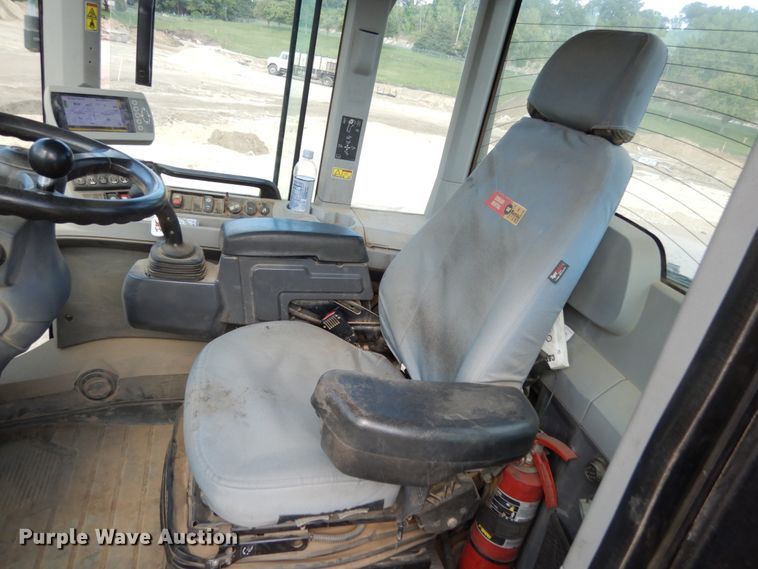 image for item DI1105 2013 Caterpillar 938K  wheel loader