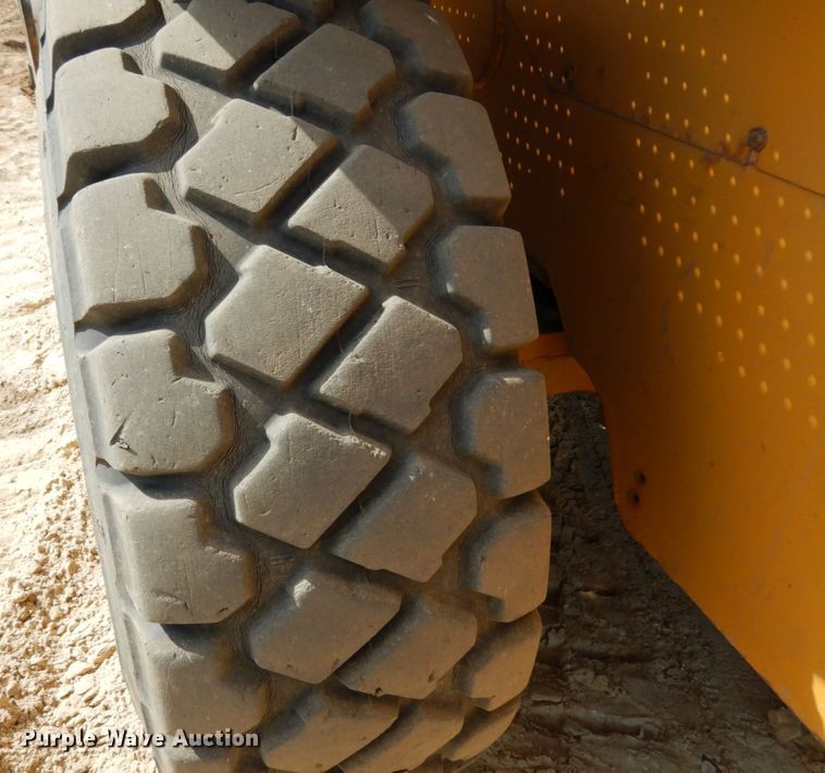 image for item DI1105 2013 Caterpillar 938K  wheel loader