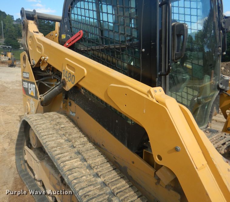 image for item DI1106 2018 Caterpillar 259D  tracked skid steer loader