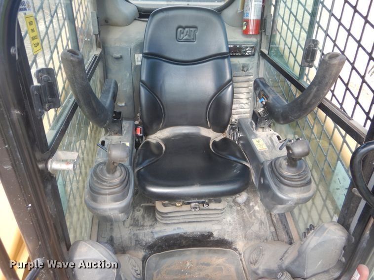 image for item DI1106 2018 Caterpillar 259D  tracked skid steer loader