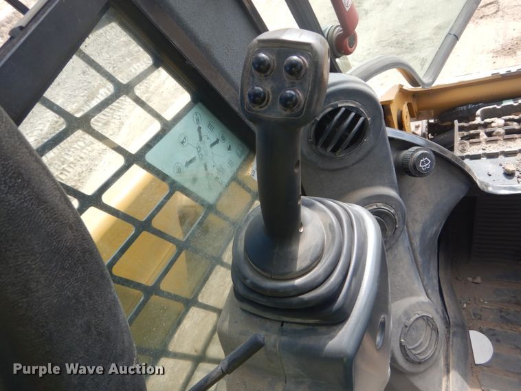 image for item DI1106 2018 Caterpillar 259D  tracked skid steer loader