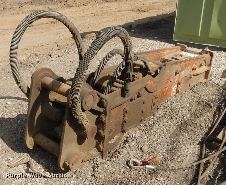 image for item DI1107 2013 NPK GH10  breaker