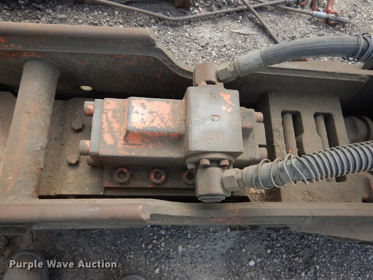 image for item DI1107 2013 NPK GH10  breaker